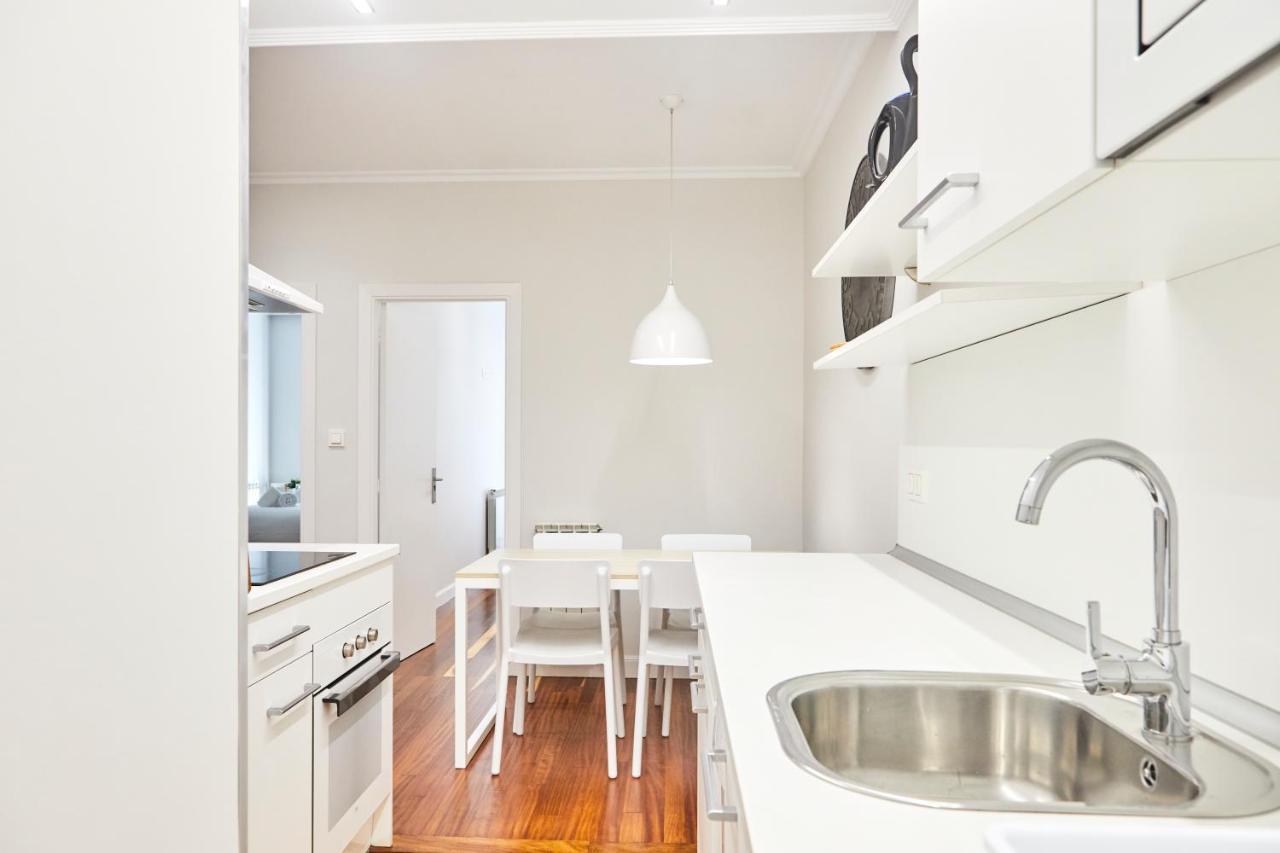 San Martin Apartment By Basque Homes San Sebastian Exterior photo